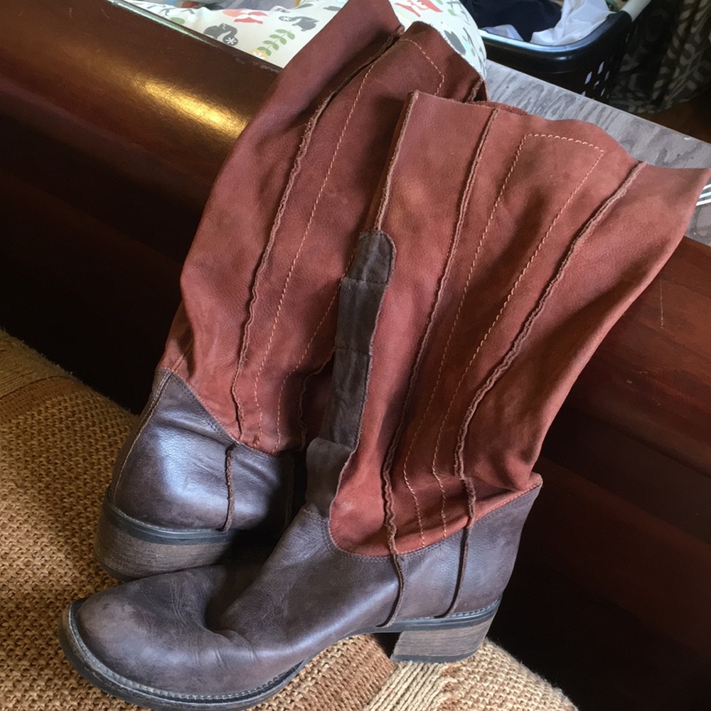 Women’s Size 39 Italian leather boots